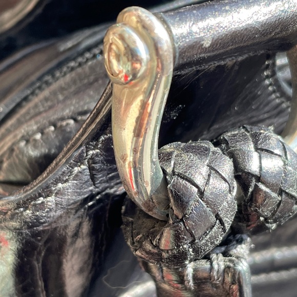 Brighton Katarina 3D Leather Masterpiece Collection Embroidered Shoulder Bag - Picture 8 of 9